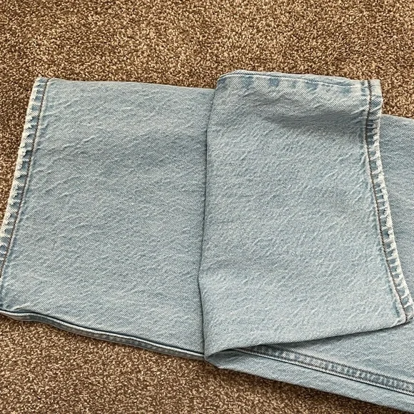 Abercrombie & Fitch Women's High Rise Jeans - Light Blue - Picture 9 of 12